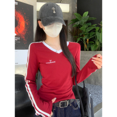 Real shot of autumn and winter Korean style v-neck contrasting stripes pleated embroidery design slimming long-sleeved inner T-shirt top