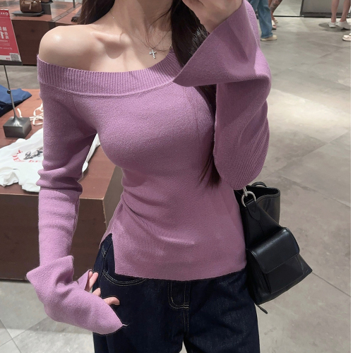Grey Long Sleeve Asymmetrical Knitted Underwear for Women Early Autumn Design Sensitivity Shoulderless Sweater Chic Sweet and Spicy Girl Short Top 