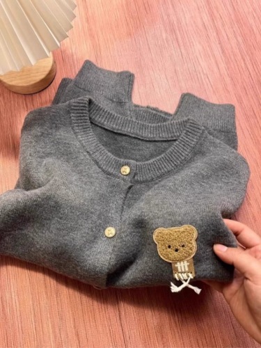 Bear embroidered round neck knitted cardigan for women in autumn new style soft and lazy style sweater jacket top