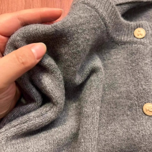 Bear embroidered round neck knitted cardigan for women in autumn new style soft and lazy style sweater jacket top