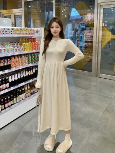 Knitted inner bottoming long-sleeved dress winter drapey long dress for women