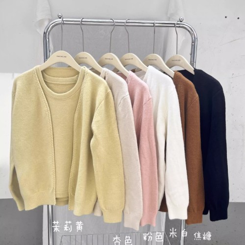 Gentle style long-sleeved knitted cardigan + foreign-style inner vest suspender two-piece set for women 2024 autumn sweater