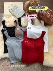 實拍~方領紐扣設計感磨毛保暖背心帶胸墊修身內搭上衣