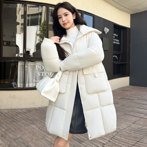 Women's winter 2024 new cotton coat, mid-length design, fashionable and versatile, loose down cotton coat