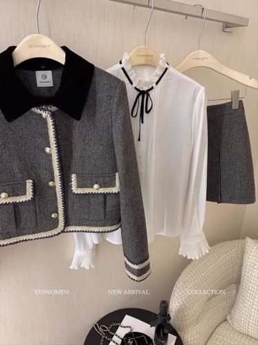 Daughter of gold, early autumn, small fragrant style short coat for small ladies, high-end, western style and exquisite price tops