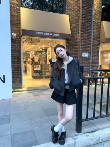 Autumn atmosphere design casual and versatile hooded sweatshirt short jacket