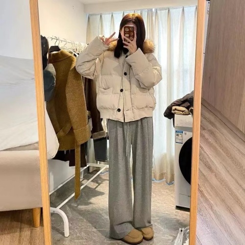 High-end hooded fur collar down-padded jacket for women in autumn and winter, loose short style parka jacket, thickened cotton-padded jacket