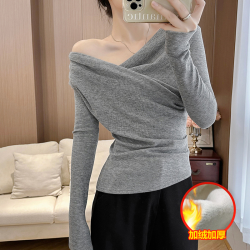 Can be worn in many ways, French velvet thickened winter pure desire long-sleeved T-shirt irregular hot girl niche off-shoulder bottoming shirt