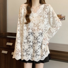 實拍 大碼春秋韓版簡約百搭純色V領套頭寬鬆型蕾絲衫上衣女