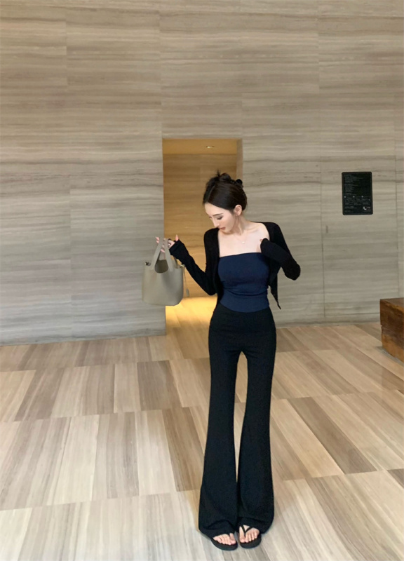 Fashionable retro temperament hot girl tube top + high waist versatile trousers + cardigan