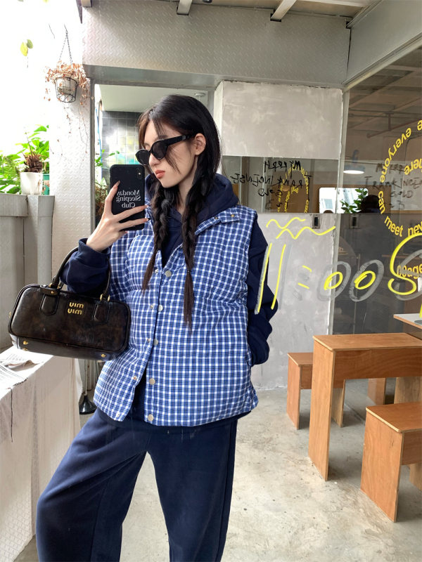 Dark blue velvet casual hooded sweatshirt trousers sports two-piece suit blue plaid vest cotton jacket