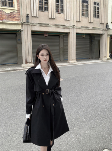 Actual shot ~ High-end, fashionable and stylish slim-fitting waist slimming windbreaker 2024 autumn new mid-length jacket