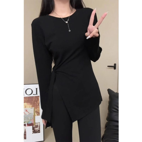 Fashionable and versatile long-sleeved T-shirt for autumn slimming slit strap inner top