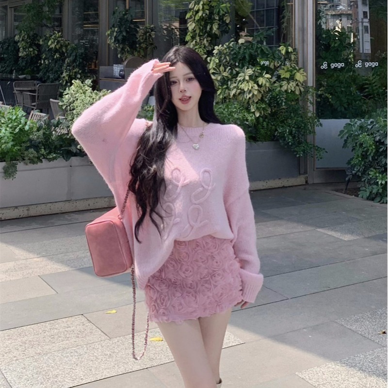 Lazy lazy sweater, sweet high-waisted A-line three-dimensional flower hip skirt
