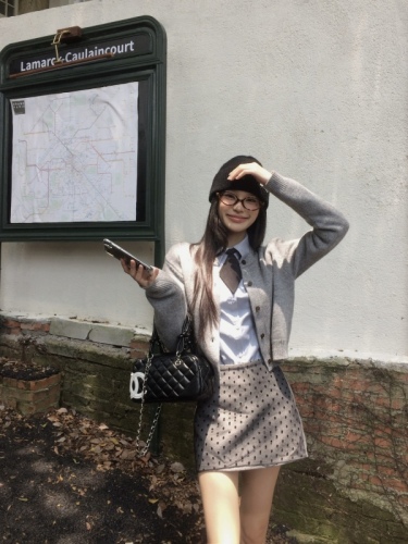 Korean college style gray round neck knitted cardigan + shirt + polka dot skirt suit for women