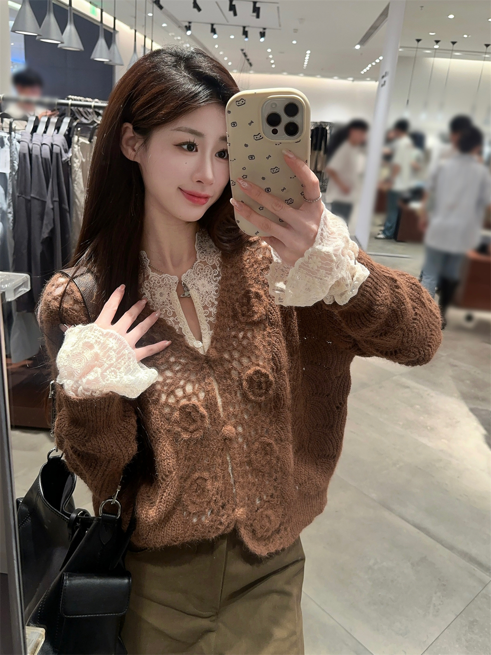 Photographed~ Vintage Lattice Crochet Short-Sleeve Loose Long-Sleeve Knit Sweater + Inner Long-Sleeve Lace Top