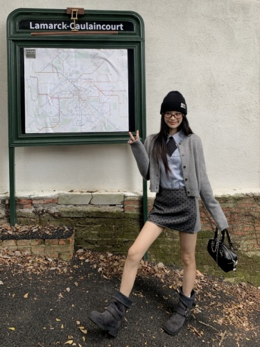 Korean college style gray round neck knitted cardigan + shirt + polka dot skirt suit for women