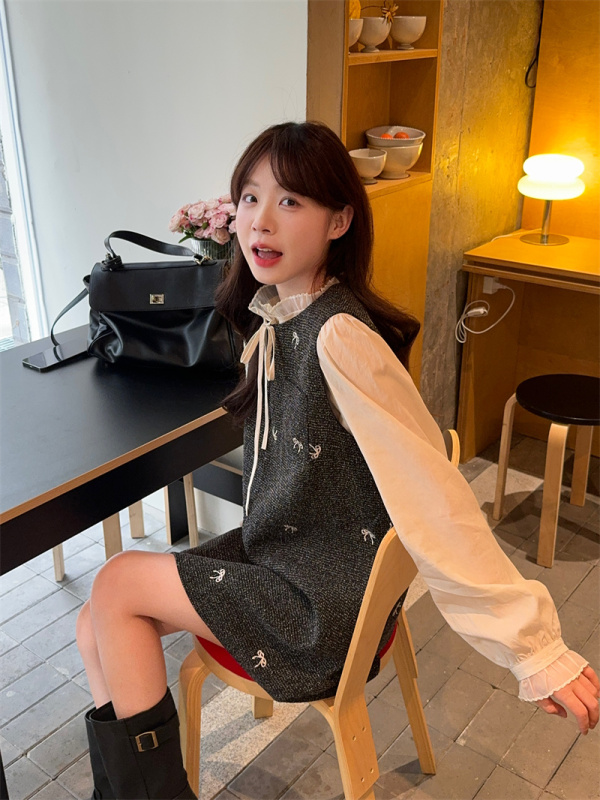 French sweet lace collar shirt + atmospheric bow sleeveless vest dress
