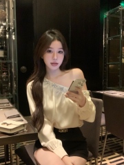 Miss Jenny Heavy Industry Oblique Shoulder Diamond Long Sleeve Shirt Irregular Satin Top