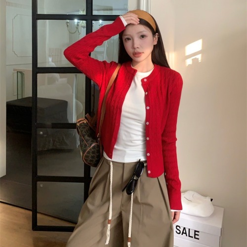 Knitted cardigan women's outer top short long-sleeved red elegant sweater jacket + white top