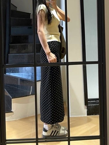 In stock black polka dot casual skirt large size high waist slim mid-length a-line skirt