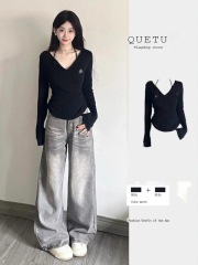 Sheep cashmere#hot girl style black sexy V-neck long-sleeved sweater women's new unique unique outer slimming top