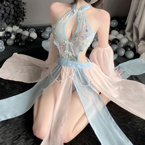 Real shot of sexy lingerie, hot temptation, pure desire, perspective, ancient costume, retro Hanfu cheongsam