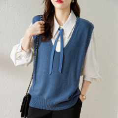 Night fog blue sheep wool V-neck vest, fashionable and simple chic2024 autumn and winter new layered shirt, women's loose literary