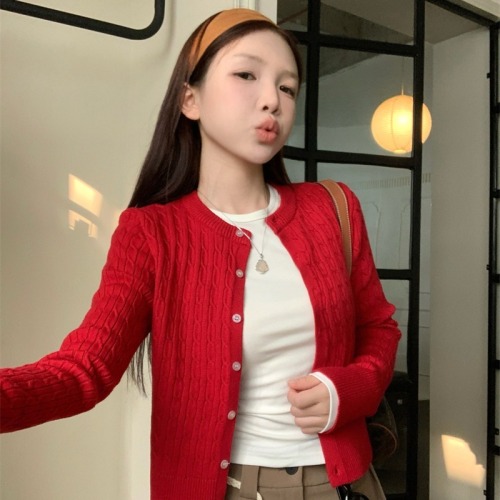 Knitted cardigan women's outer top short long-sleeved red elegant sweater jacket + white top