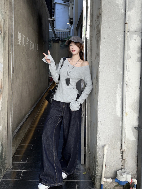 Core-spun yarn gray sexy off-shoulder sweater for women early autumn slim fit versatile sweater with slit design