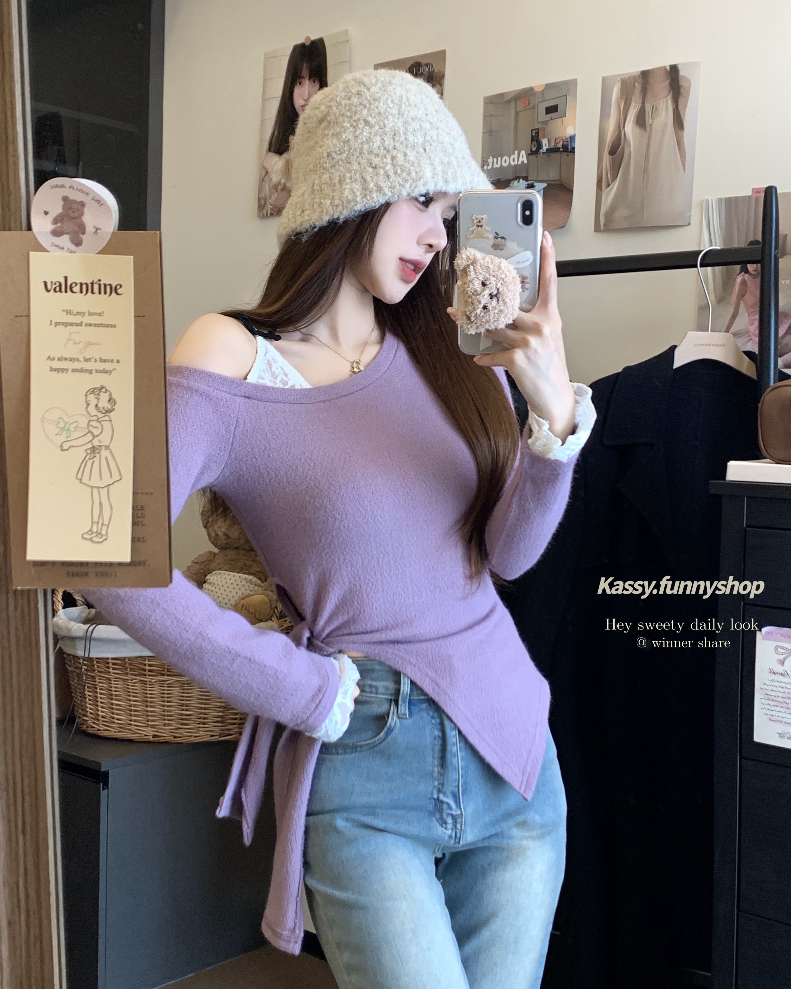 Photographed~Playful Girl Vibe~Off-the-shoulder Lace Strap Design Shirt