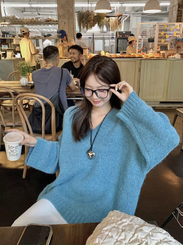 Women's Loose and Casual Knit Sweater for Autumn/Winter, Blue V-Neck Cardigan from Wu 77 Lake in Korean Style