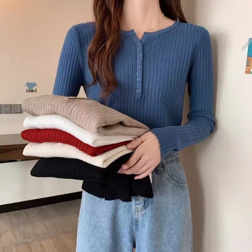 New spring and autumn slim-fitting long-sleeved knitted sweaters, autumn and winter fashionable sweaters for women, bottoming shirts