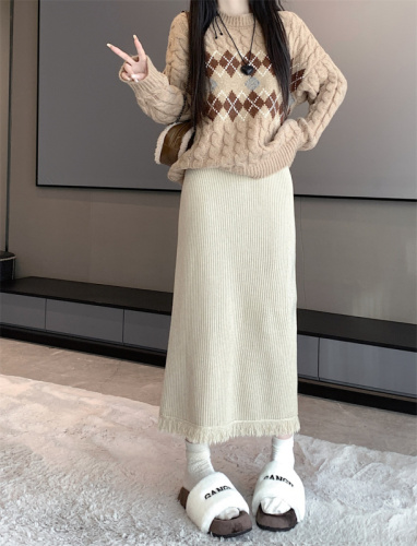 Large size tassel skirt women's one-step skirt wool skirt skirt knitted hip skirt long skirt fat mm spring autumn winter