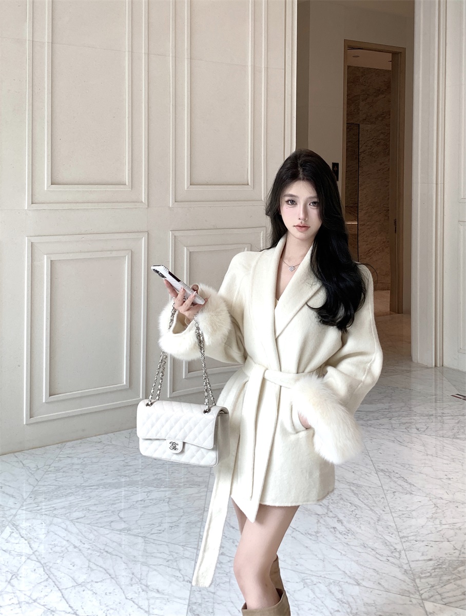 Actual shot of designer furry patchwork lace-up woolen coat