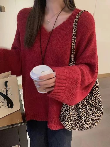 Women's Loose and Casual Knit Sweater for Autumn/Winter, Blue V-Neck Cardigan from Wu 77 Lake in Korean Style