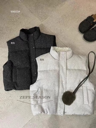 Knitted down vest·Fellow, soft, simple, comfortable and light vest