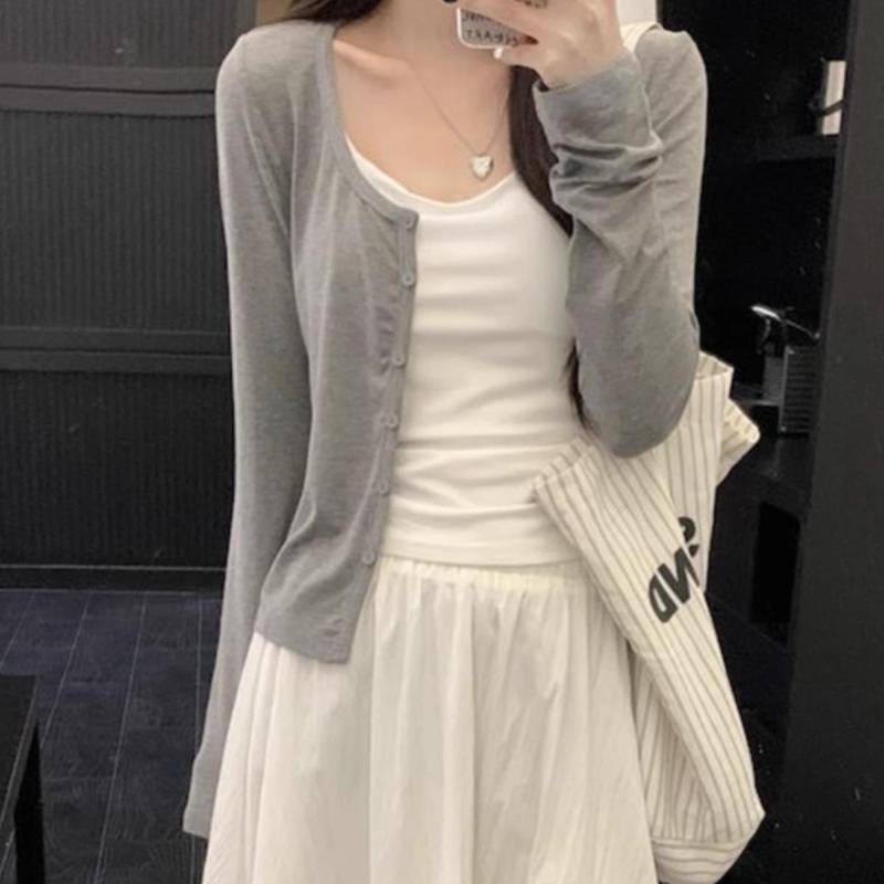 Already shipped new knitted cardigan for women in autumn Korean style versatile foreign style coat high-end soft waxy top