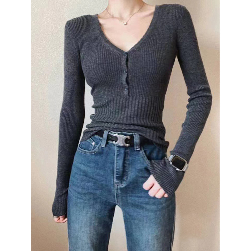 丨Official website real price丨Sweet and spicy tight-fitting solid color long-sleeved sweater for women slimming inner layering top
