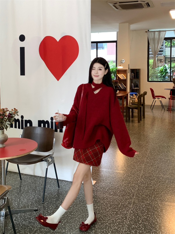 Actual shot of the new red lazy design V-neck knitted sweater with a halter neck cord