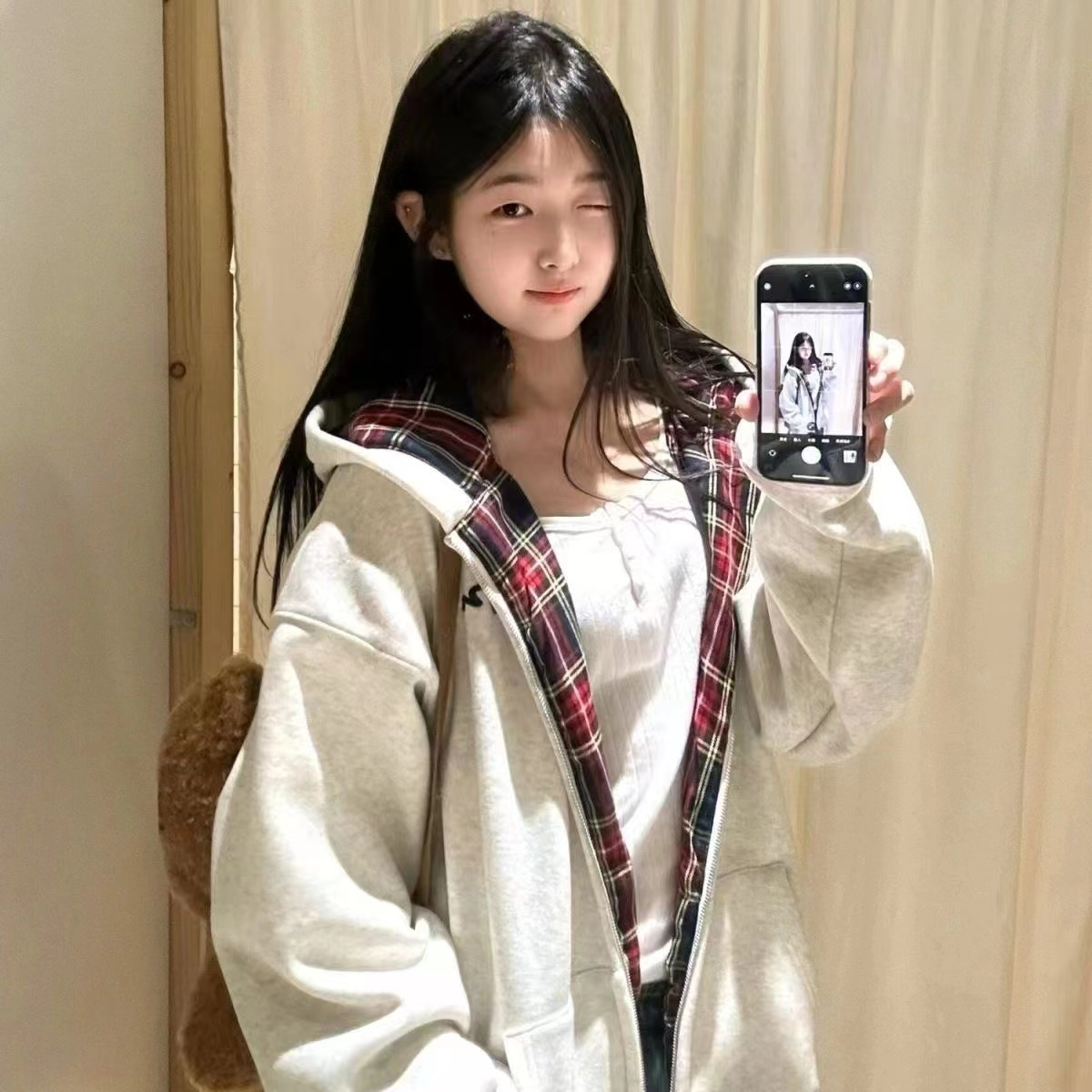 Early Autumn New Checkered Patchwork Hooded Sweatshirt Outerwear for Women, Sluggish Style Oversize Loose Matchy Top