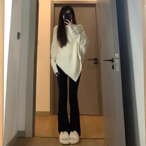 Thick Half-Sleeve Sweater for Women, Autumn/Winter Korean Style Fashion, Gentle and Soft, Slouchy Style, Cloudy Soft Outerwear Top