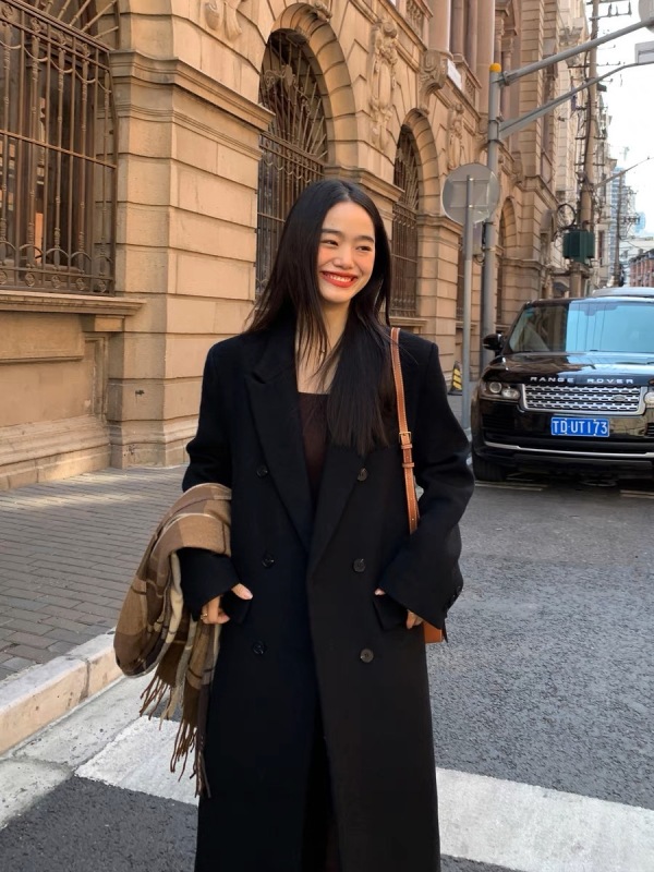 Black woolen coat for women, autumn and winter mid-length, high-quality, loose woolen coat