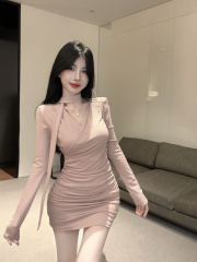 Real shot of sweet and spicy design streamer V-neck dress for women with gentle temperament slim and slim knitted hip-pack skirt