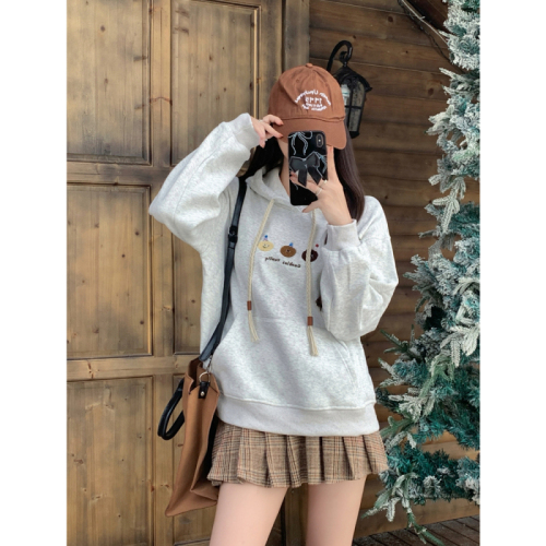 Real shot Chinese cotton composite gray embroidered velvet thickened hooded sweatshirt for women with drawstring