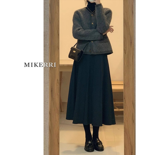 Black woolen skirt for women, spring and autumn plus size fat mm, belly-covering, slimming, mid-length a-line umbrella skirt