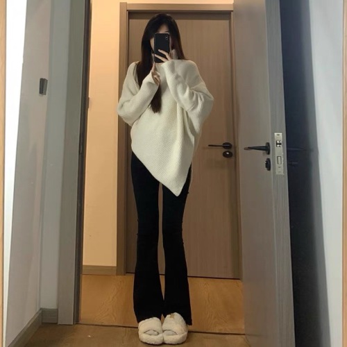 Thick Half-Sleeve Sweater for Women, Autumn/Winter Korean Style Fashion, Gentle and Soft, Slouchy Style, Cloudy Soft Outerwear Top
