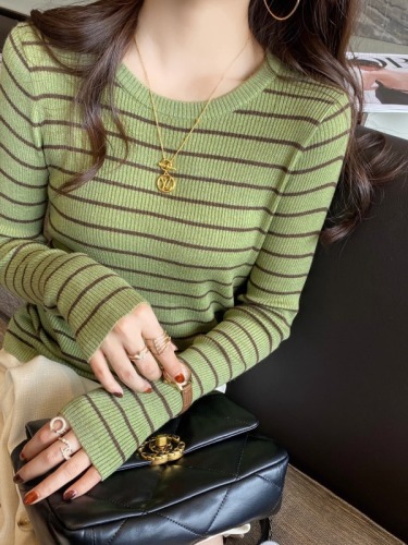 Striped sweater women's 2024 spring and autumn new fashion slim slim round neck right shoulder long sleeve bottoming shirt top