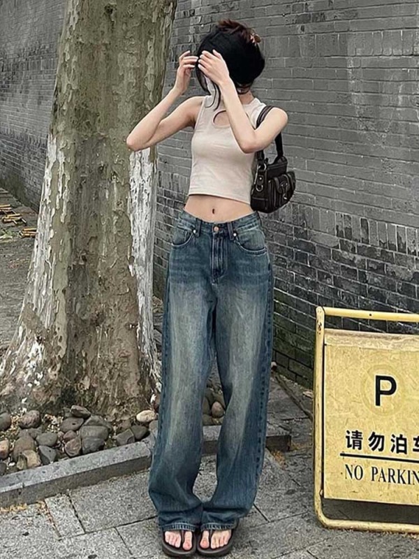 High-waisted retro jeans, plus size for obese women with pear-shaped body and slightly fat body, can be worn with wide-leg pants to cover the flesh and look slimmer