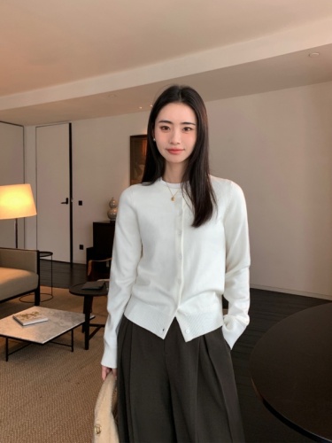 Black round neck knitted cardigan for women's outer wear spring and autumn Korean style loose slimming sweater top